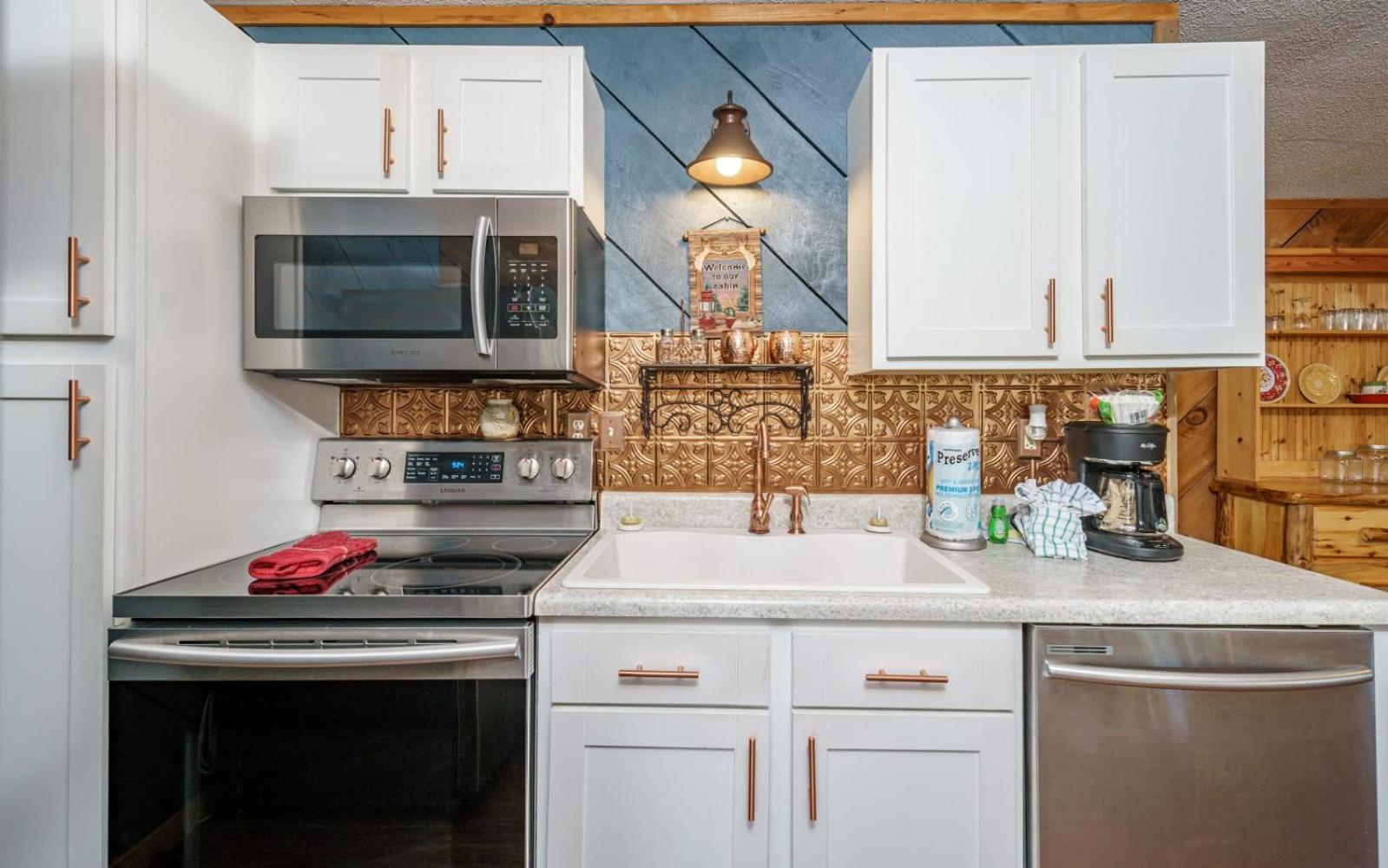Wooded Bliss Hot Tub Single Level Cabin With No Steps Rocking Chairs And Wooded Views 鸽子谷 外观 照片