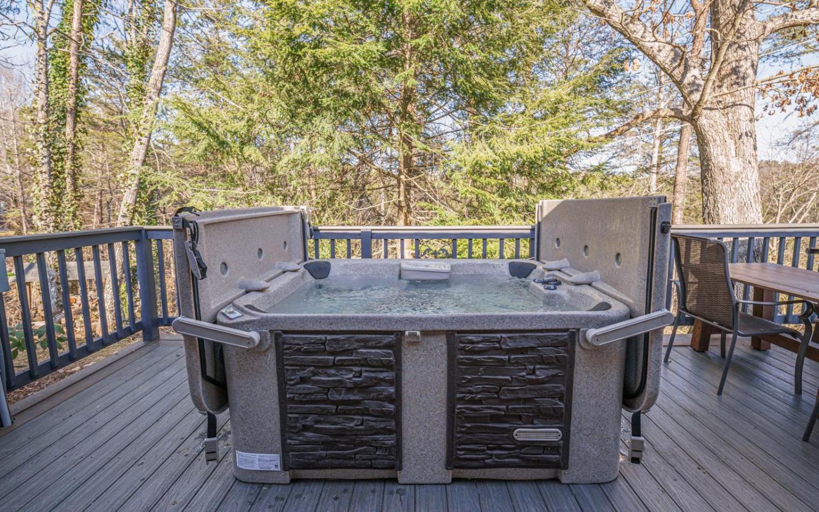 Wooded Bliss Hot Tub Single Level Cabin With No Steps Rocking Chairs And Wooded Views 鸽子谷 外观 照片