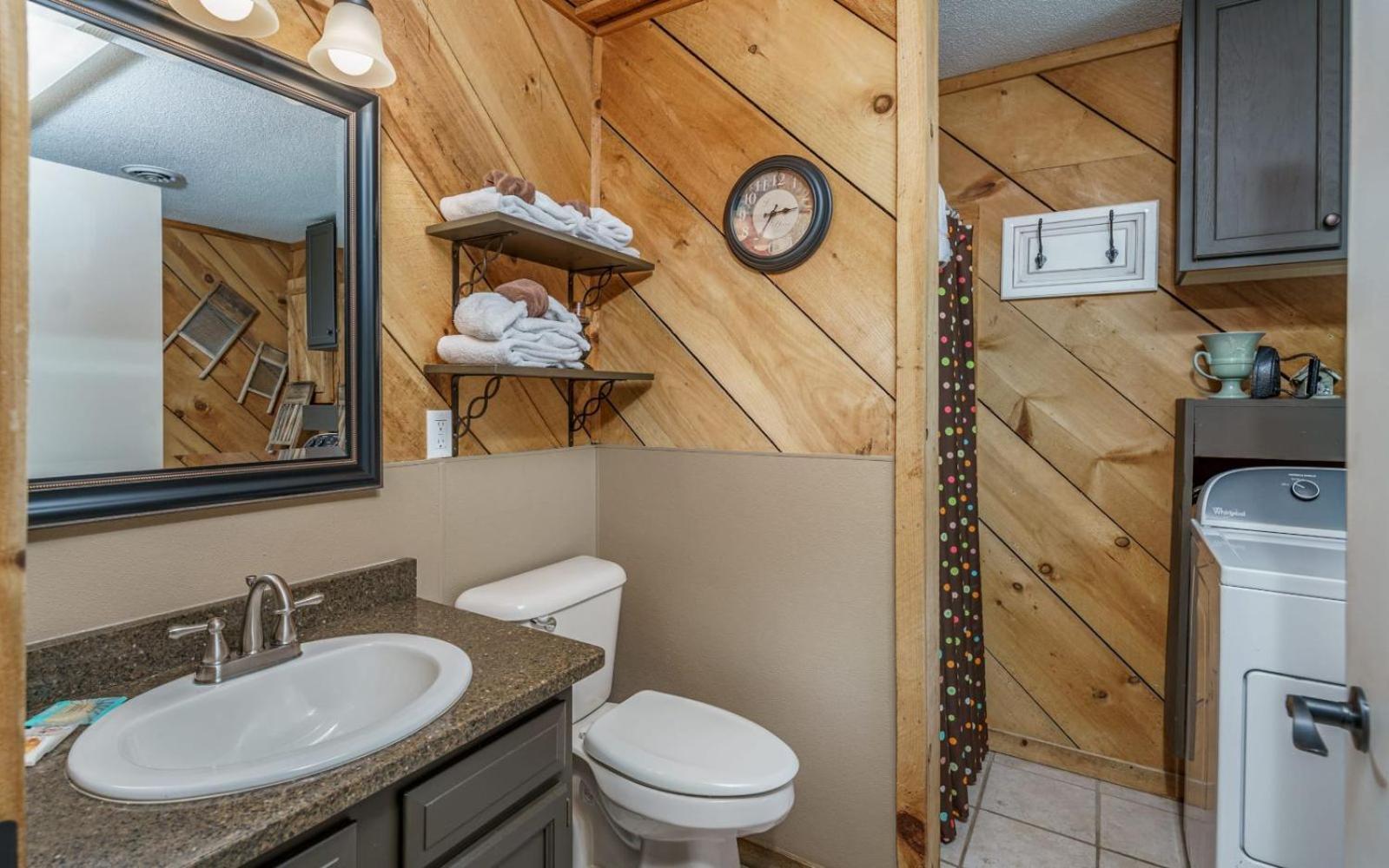 Wooded Bliss Hot Tub Single Level Cabin With No Steps Rocking Chairs And Wooded Views 鸽子谷 外观 照片